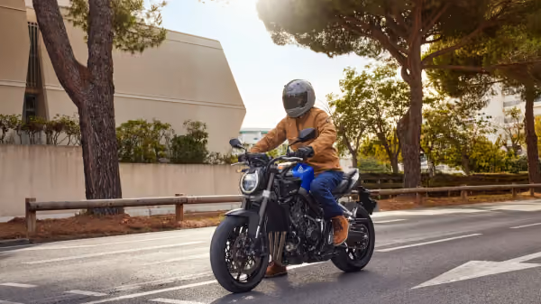 CB 650R E-Clutch - galeria - 14